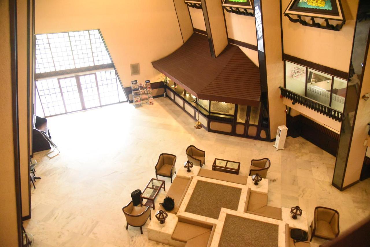 Manuelsons Malabar Palace Calicut Eksteriør billede