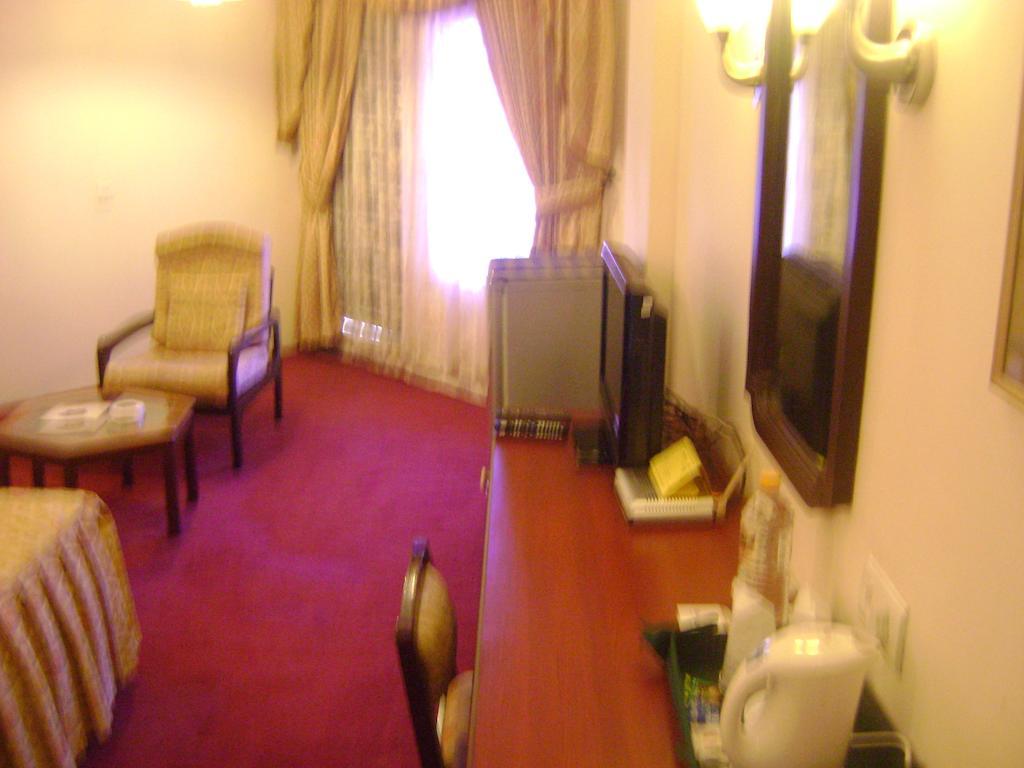 Manuelsons Malabar Palace Calicut Eksteriør billede