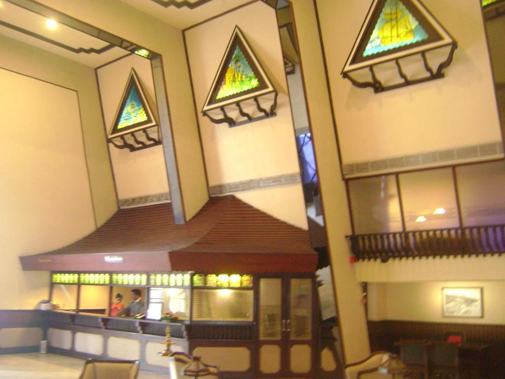 Manuelsons Malabar Palace Calicut Eksteriør billede
